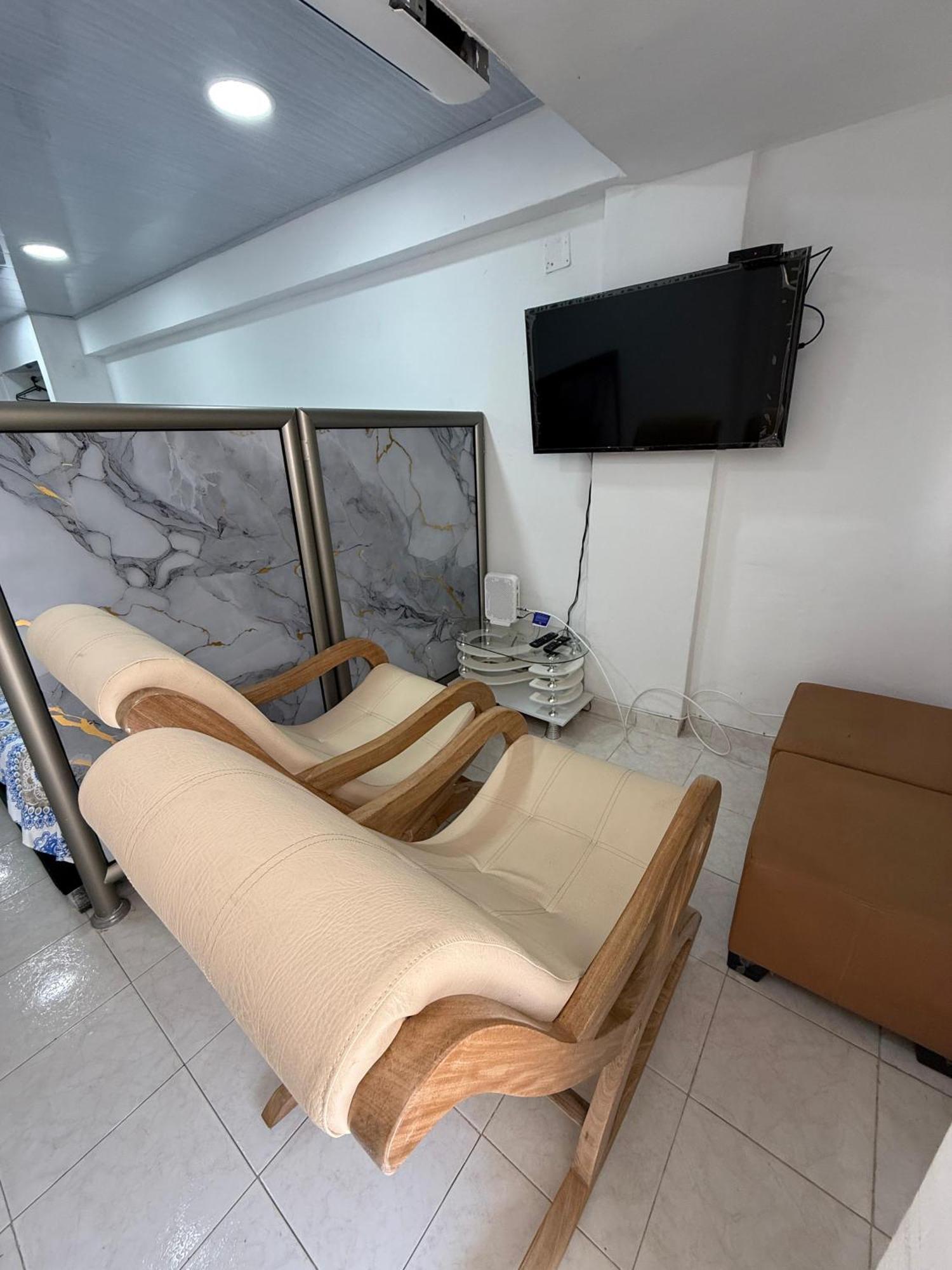 Apartamento Hermoso Estudio En Edificio Frente Al Mar