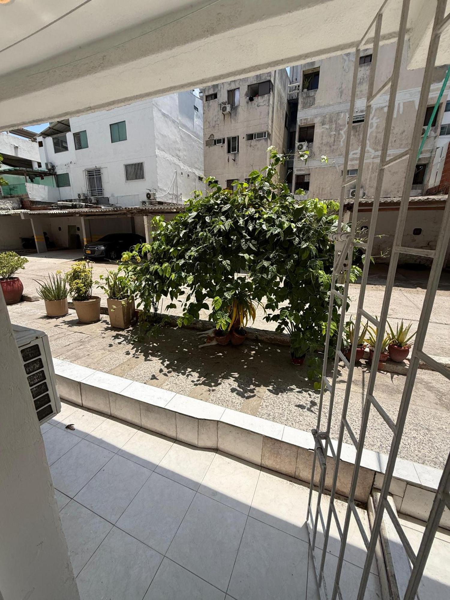 Hermoso Estudio En Edificio Frente Al Mar Cartagena